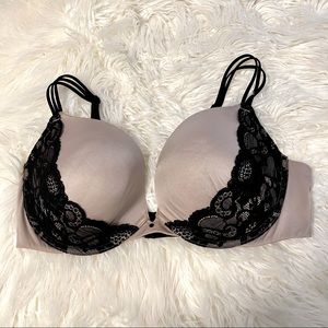 Victoria’s Secret Push Up Black Lace Bra 38D